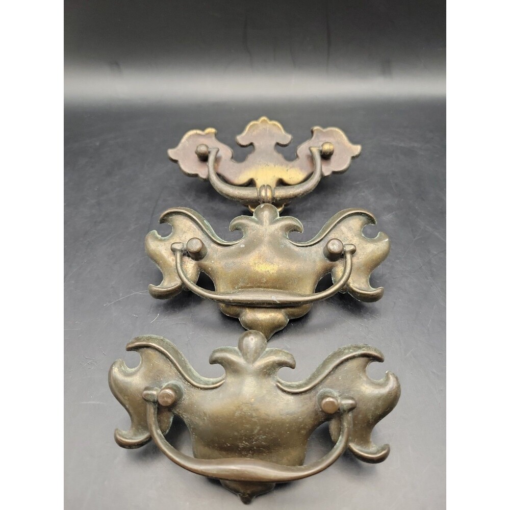 3 Vtg Chippendale Batwing Drawer Pulls Screw Centers 3.5" & 3" Handle Brass